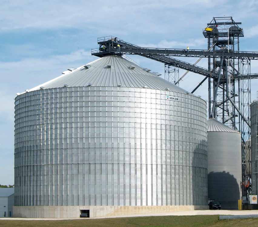 Behlen Big Bin 系列大型平底穀物儲倉，無柱跨距倉頂，用於百萬 bushel 級商用穀物收儲